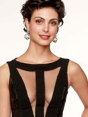 Image Morena Baccarin nude